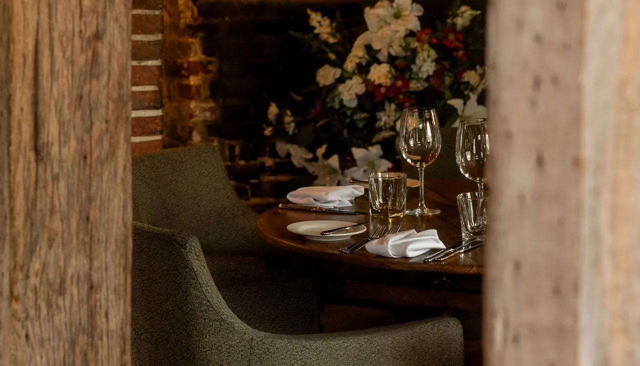 5Dining11